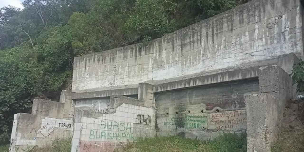 Bursa’daki bu park, uyuşturucu bağımlılarının meskeni oldu