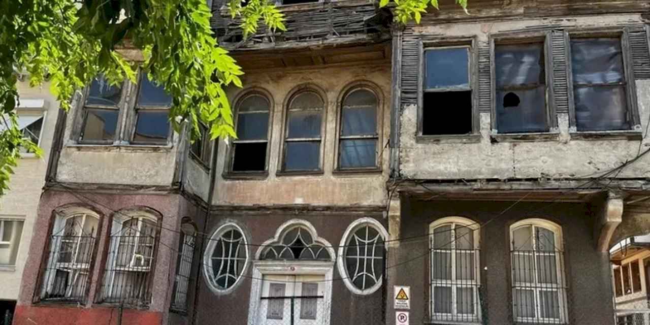 Setbaşı’ndaki bu bina, tehlike yaratıyor