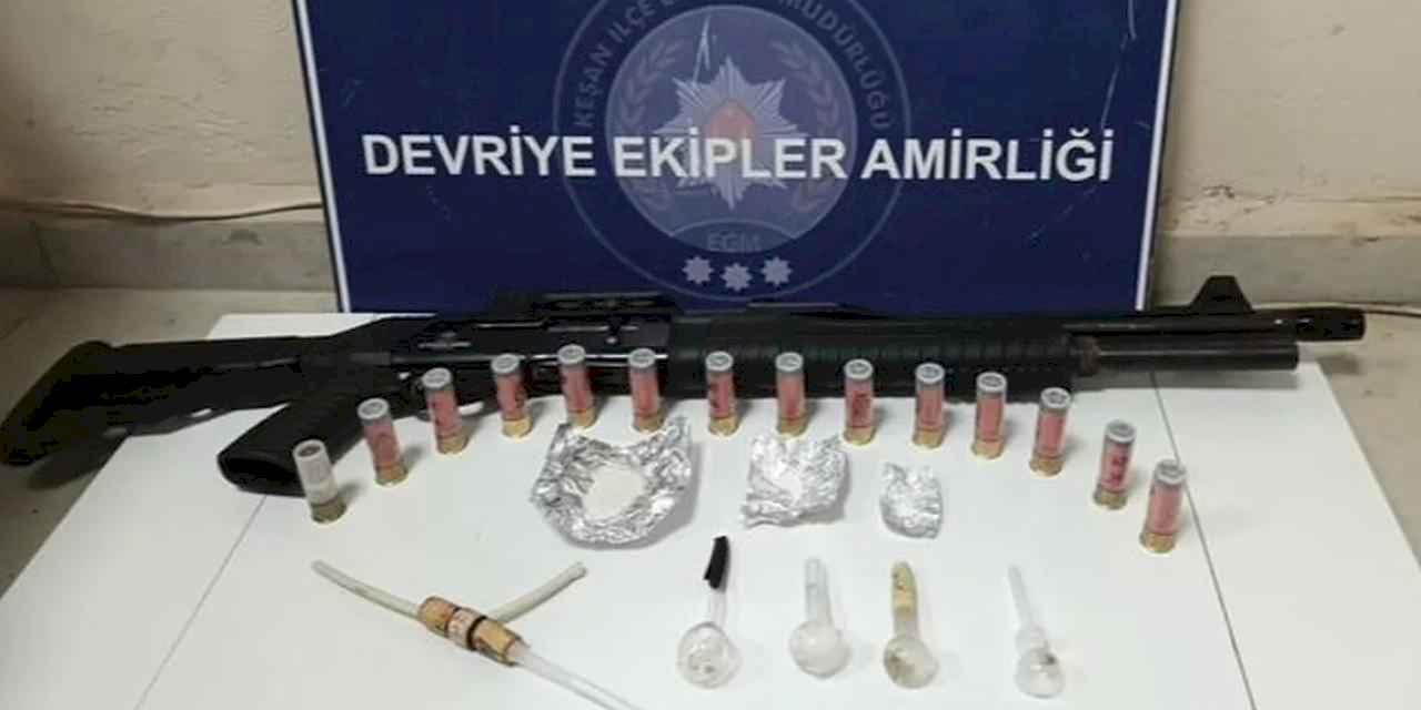 Keşan'da silaha ve uyuşturucuya el konuldu