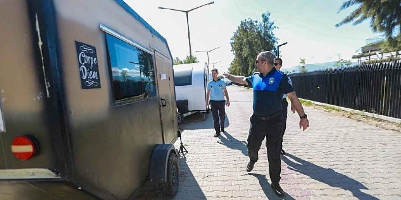 Karşıyaka Belediyesi'nden karavanla etkin mücadele