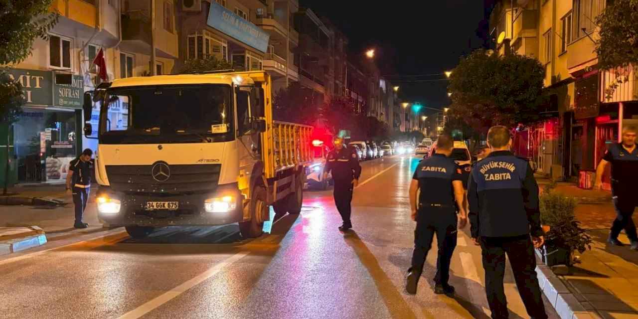 Gemlik'te kaldırım işgaliyle mücadele sürüyor