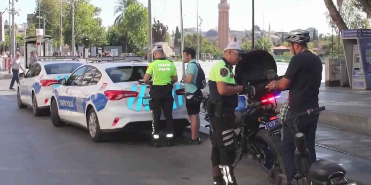 Bakan Yerlikaya'dan denetim raporu... 3 milyon araç denetlendi