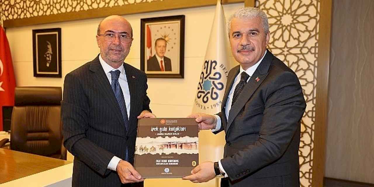 Konya Valisi İbrahim Akın, Selçuklu Belediye Başkanı Ahmet Pekyatırmacı'yı ziyaret etti