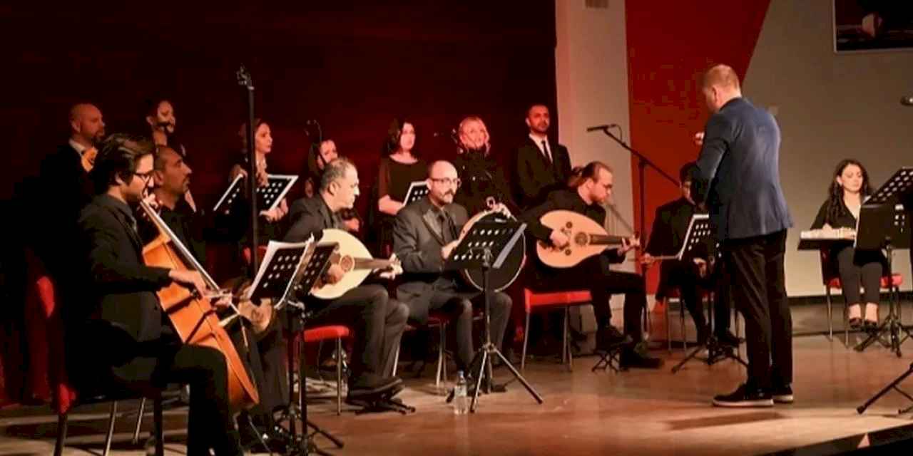 Manisa'da Türk Sanat Müziği rüzgarı esti