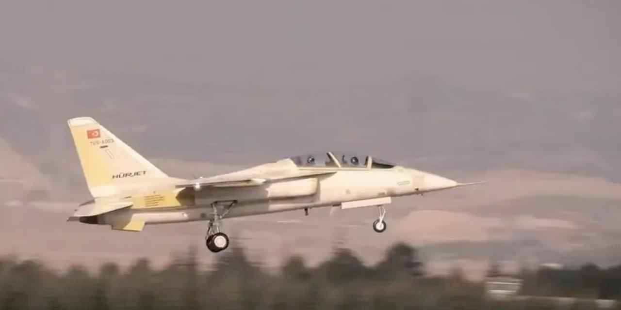 İkinci prototip şehitlerin isimleriyle 'Hür' semalarda