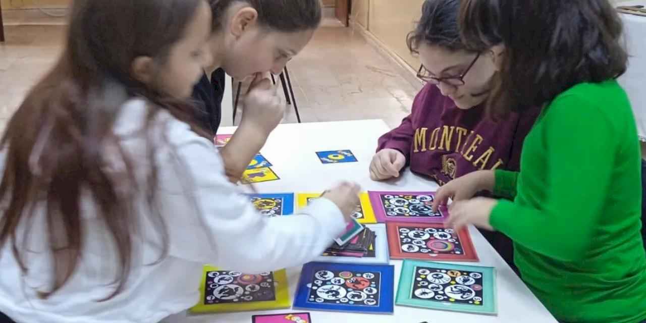 İzmit'te akıl ve zeka oyunları atölyesinde yeni dönem başladı