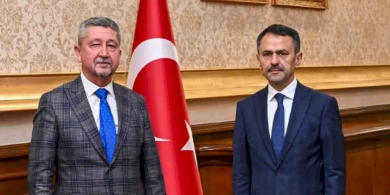 Cumhuriyet tarihçisinden Kocaeli valisi İlhami Aktaş’a ziyaret