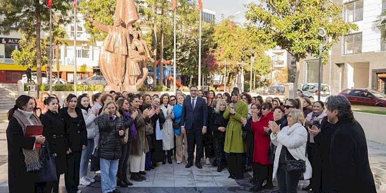 Balçova'dan kadın cinayetlerine tepki - Yiğit, yerel yönetim eşitlik belgesini imzaladı