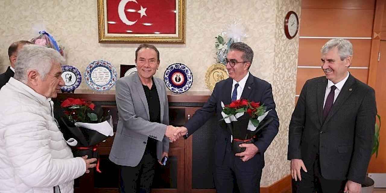 Muhtarlar, 'Hasan Hoca'nın öğretmenler gününü kutladı