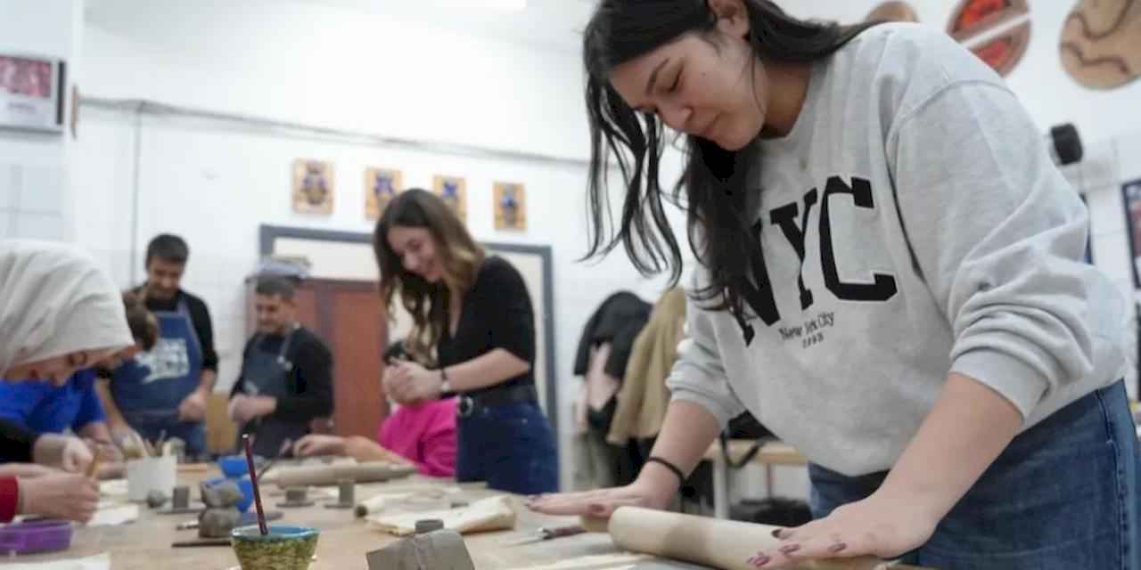 Eskişehir'de seramik atölyesine yoğun ilgi