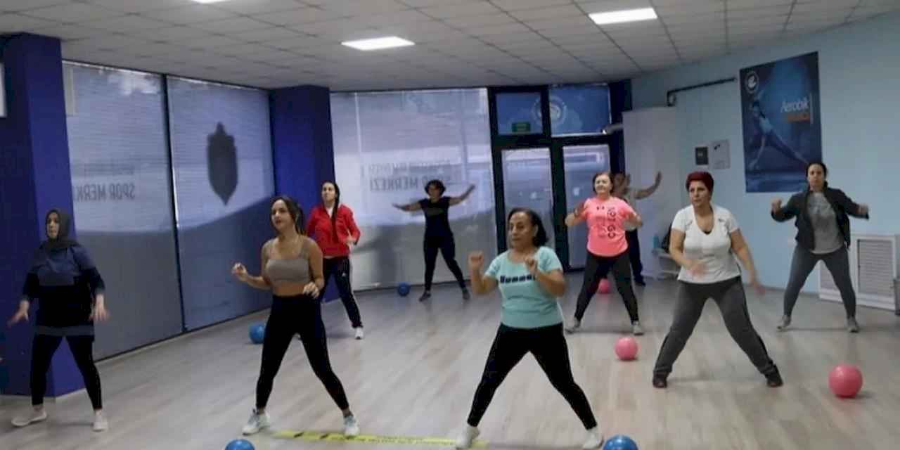 Eskişehir'de kış dönemi sporlarına yoğun ilgi