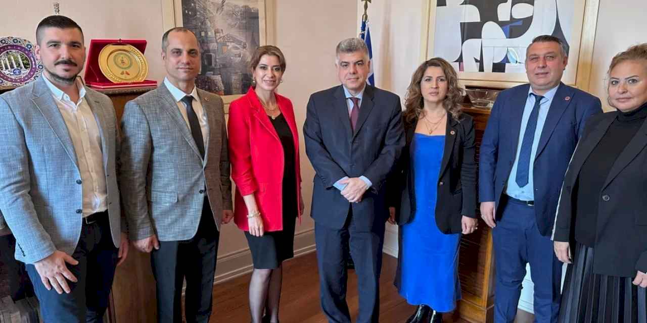 İzmir Karabağlar'dan Konsolosluk ziyaretlerine devam