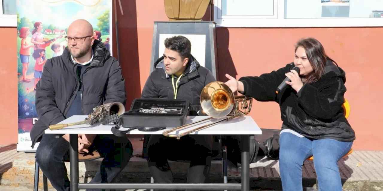 İzmit'te ‘Gülümseyen Çocuklarla Müzik Etkinlikleri’ne başladı