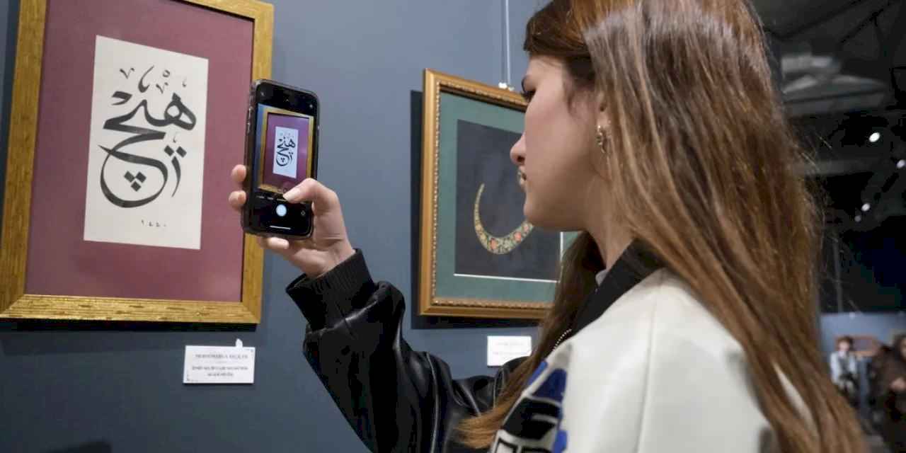 Kocaeli'de gençler sanatı gönüllere nakşettiler