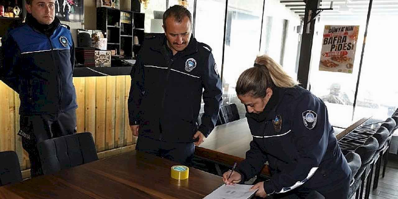 Menderes Zabıtasından Yılbaşı Denetimi