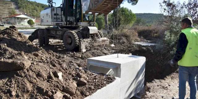 Manisa Büyükşehir'den sağanak yağışa karşı güçlü önlem