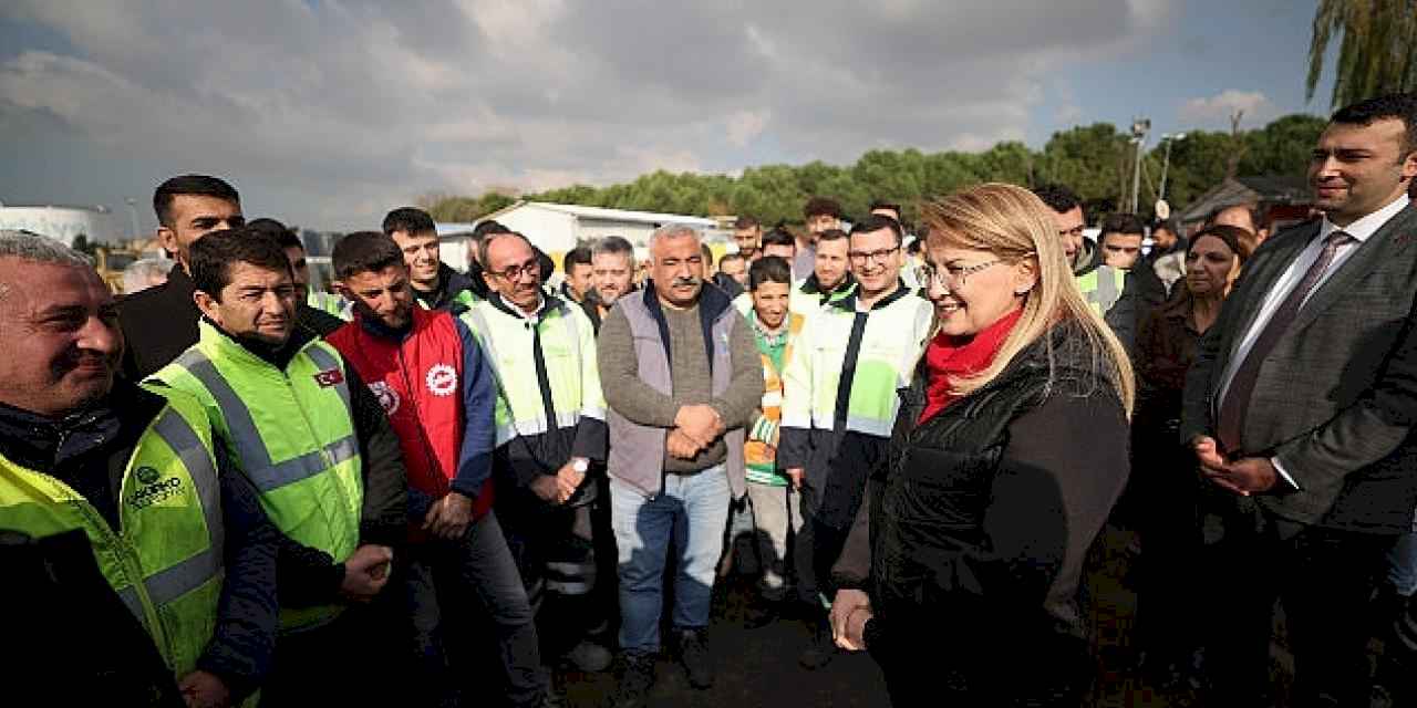 Başkan Ovalıoğlu, yılın son gününde personelle bir araya geldi