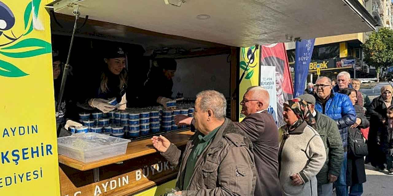 Başkan Çerçioğlu'ndan Regaip Kandili hayrı