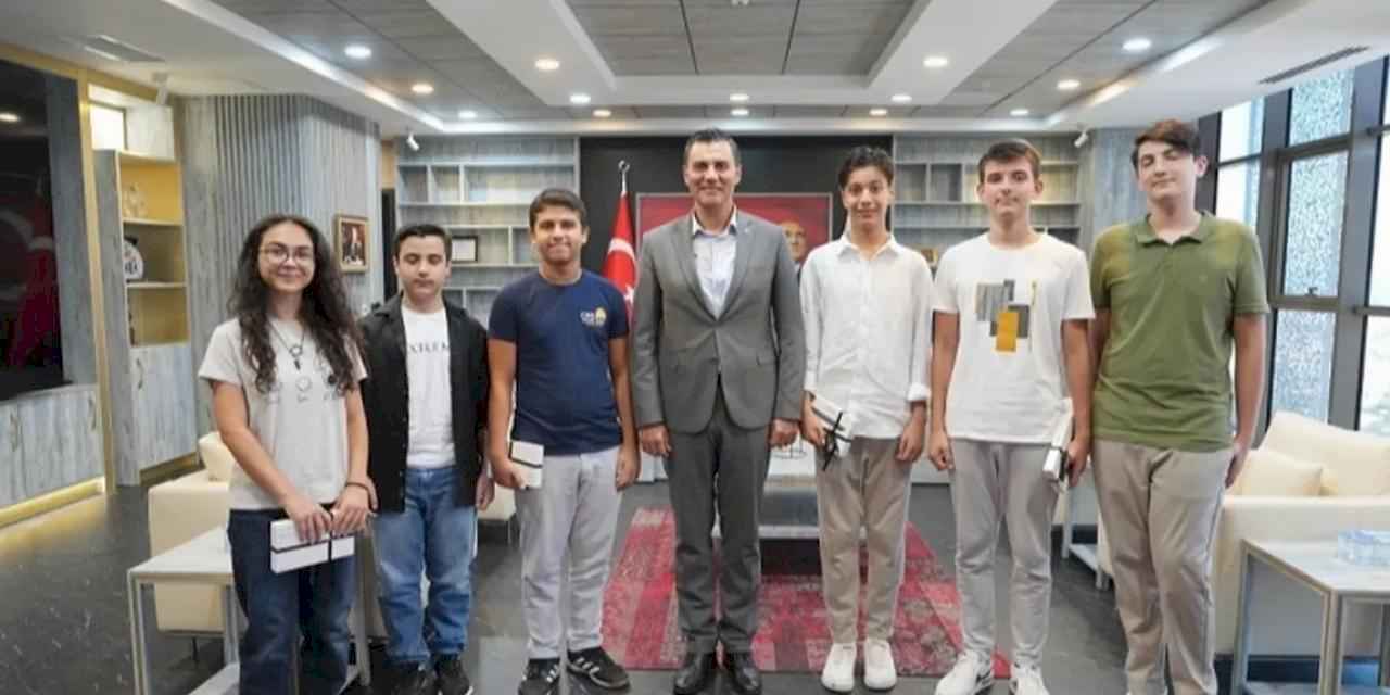 Manisa Büyükşehir’den eğitime büyük destek