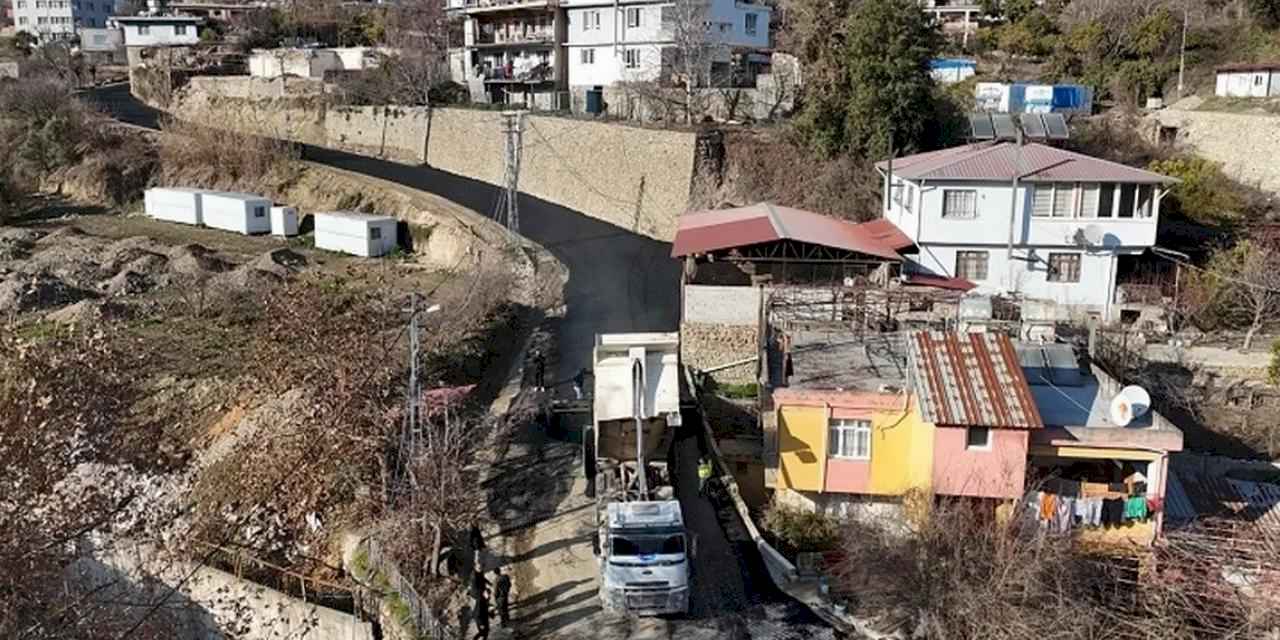 Hatay Büyükşehir asfalt rekoru kırdı