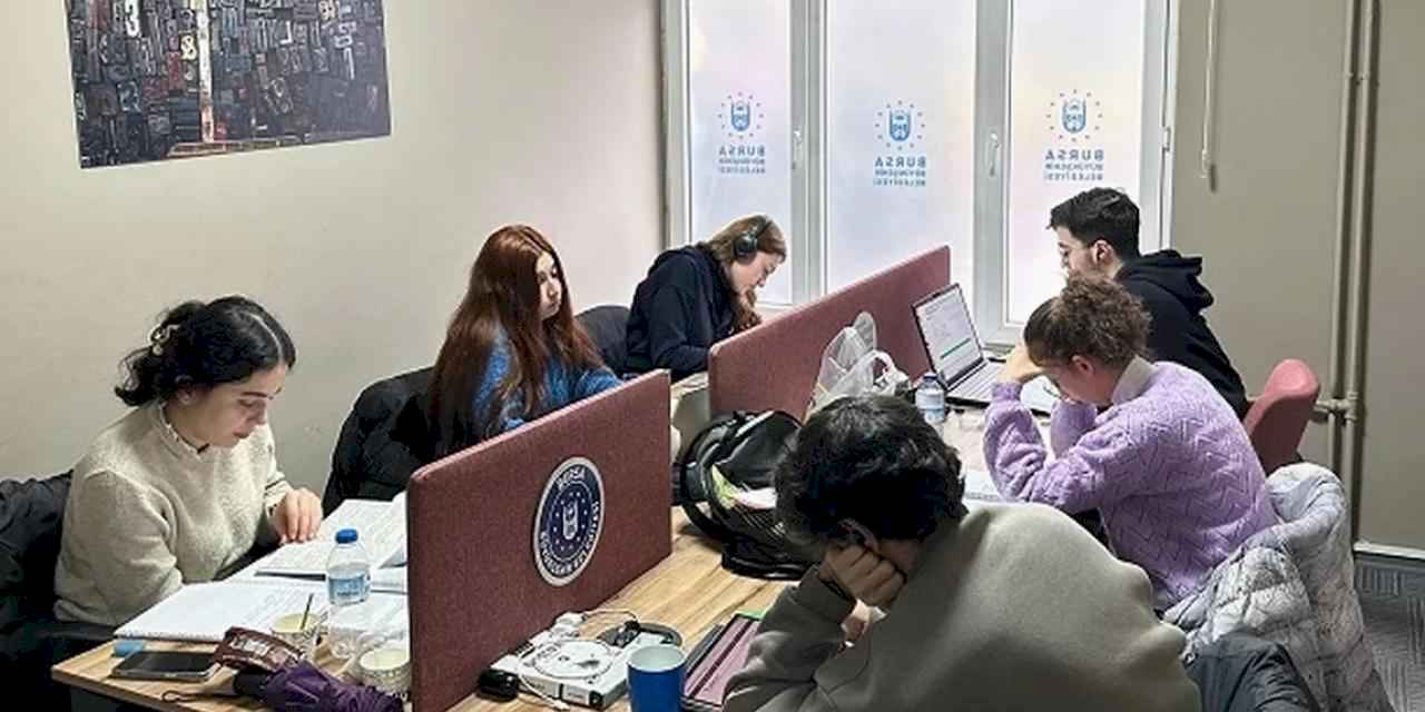 Bursa'da gençlik merkezlerinde 'sınav' mesaisi