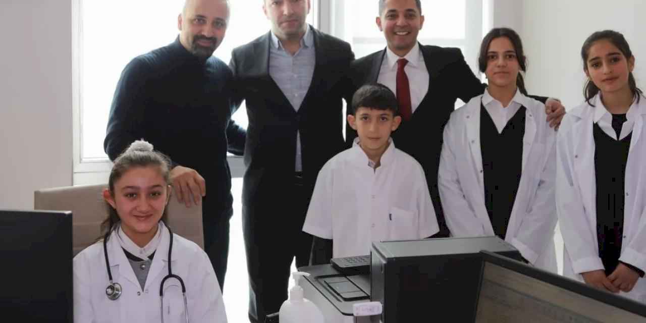 Ağrı'da öğrencilerden hayallere ilk adım