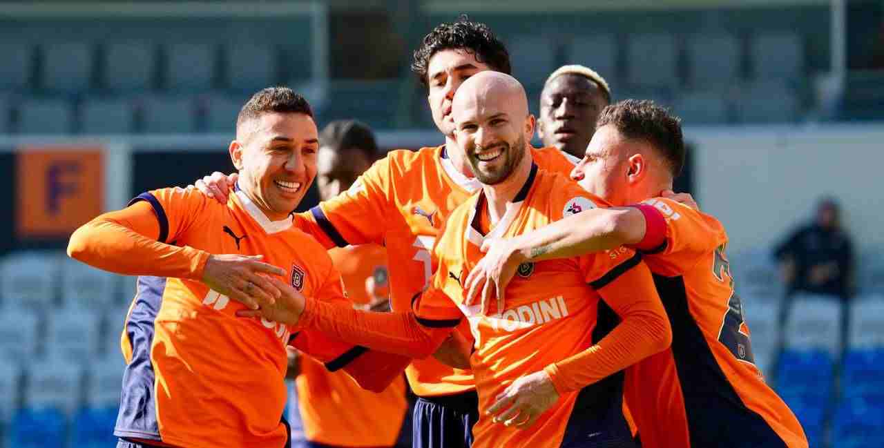 Rams Başakşehir 2-0 Çaykur Rizespor (Maç Sonucu) Başakşehir evinde rahat kazandı!