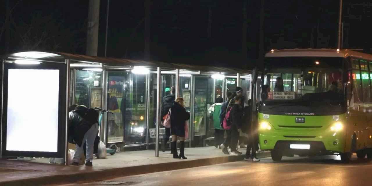 Kocaeli'de duraklar ışıl ışıl