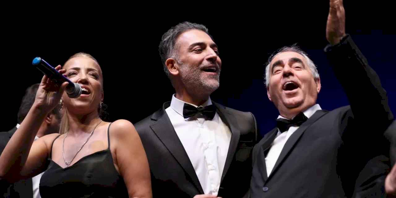 İstanbul Bakırköylüler evrensel koro ezgileriyle keyifli bir akşam yaşadı