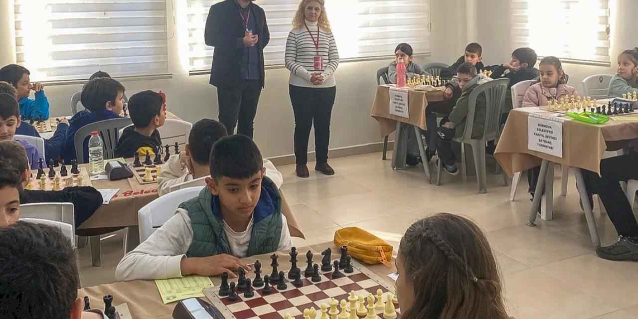 İzmir Bornova’da genç zihinler satrançla buluştu