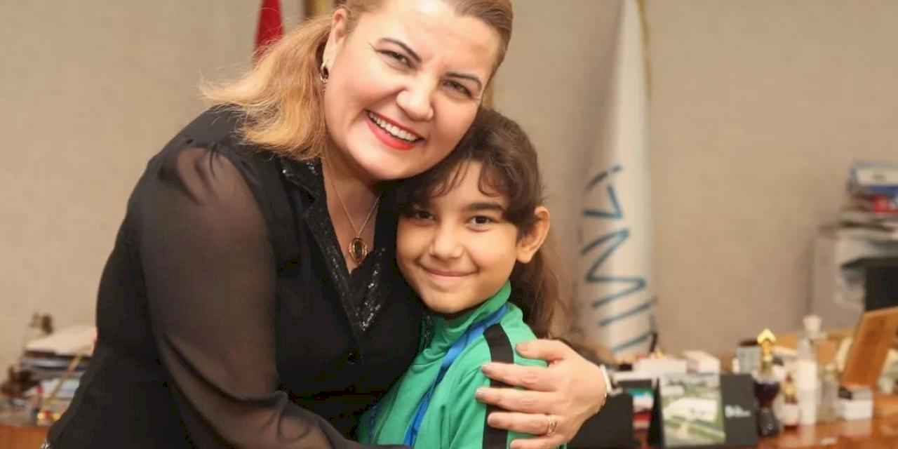 Kocaeli’nin gururu İkra Su Gürbüz, Hürriyet’i ziyaret etti