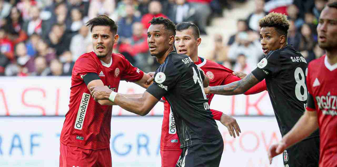 Onvo Antalyaspor 1-1 Beşiktaş (Maç Sonucu) Antalya'da kazanan çıkmadı!