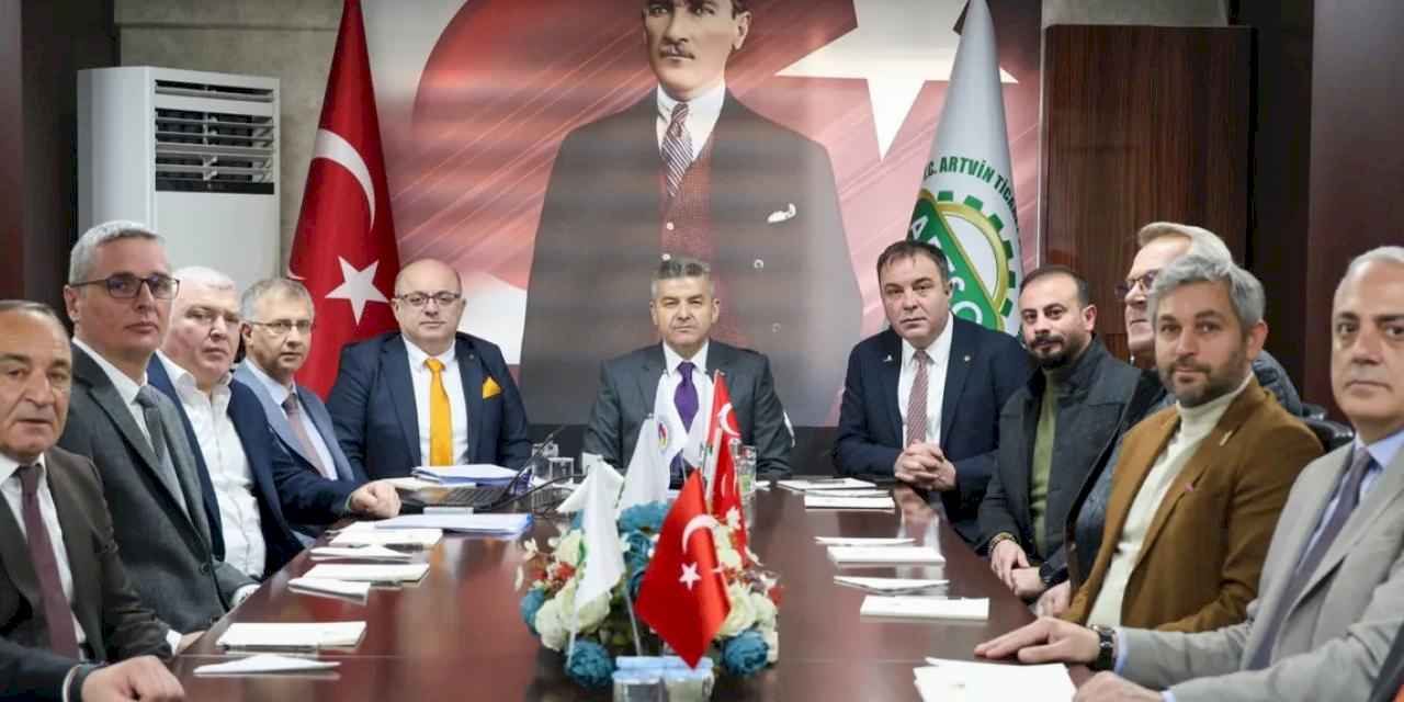 Vali Ergün, Artvin TSO’yu ziyaret etti