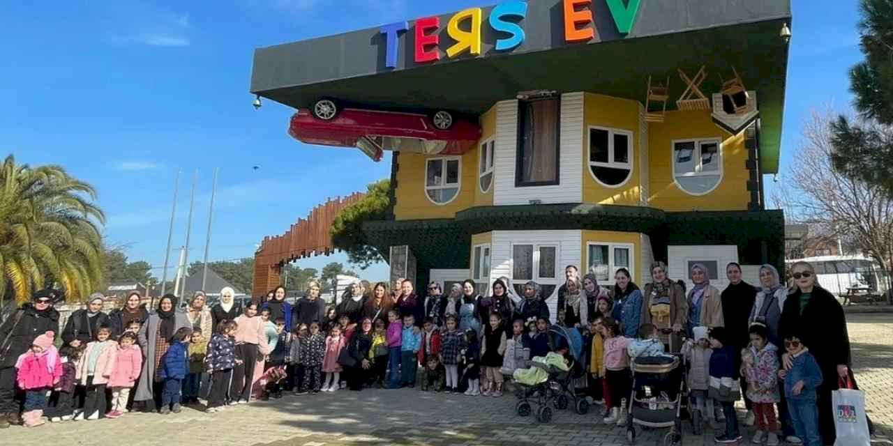 İzmirli çocuklar yarıyıl tatilinde eğlenerek öğrendi