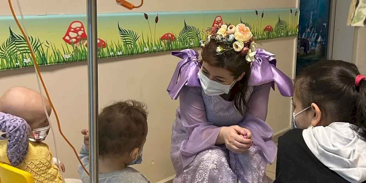 Masallar kanserli çocuklara moral oldu