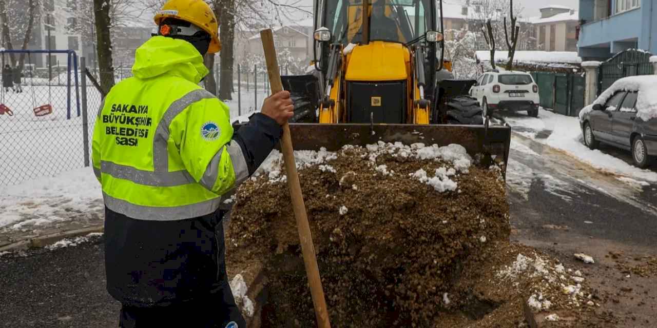 SASKİ ekipleri hız kesmeden çalışıyor