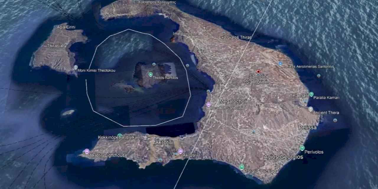 Santorini'de OHAL ilan edildi!