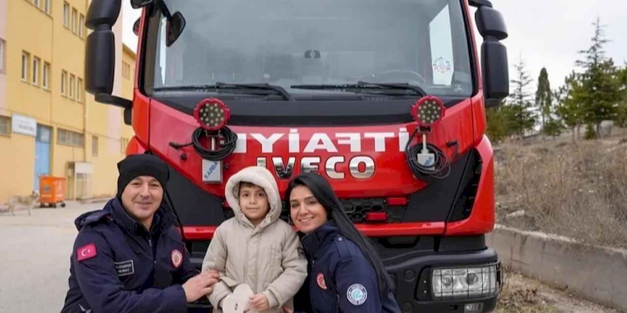 Minik Ömer 'Ateş Savaşçısı' oldu