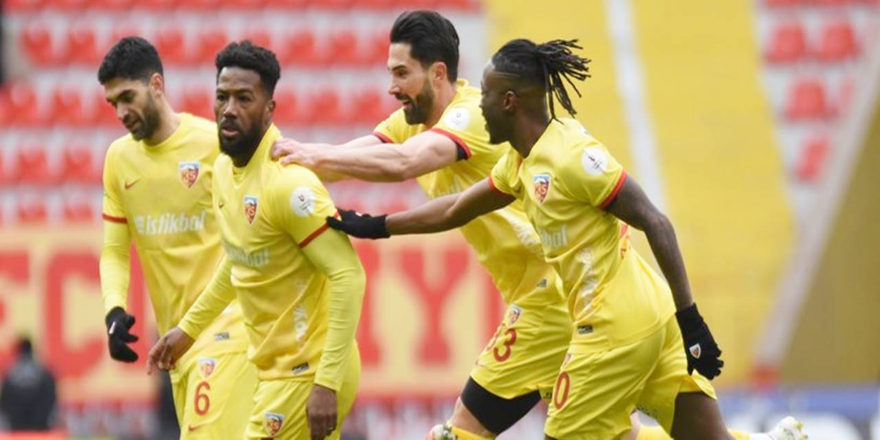 Bellona Kayserispor 3-2 Tümosan Konyaspor (Maç Sonucu) Kayseri'den kritik galibiyet!