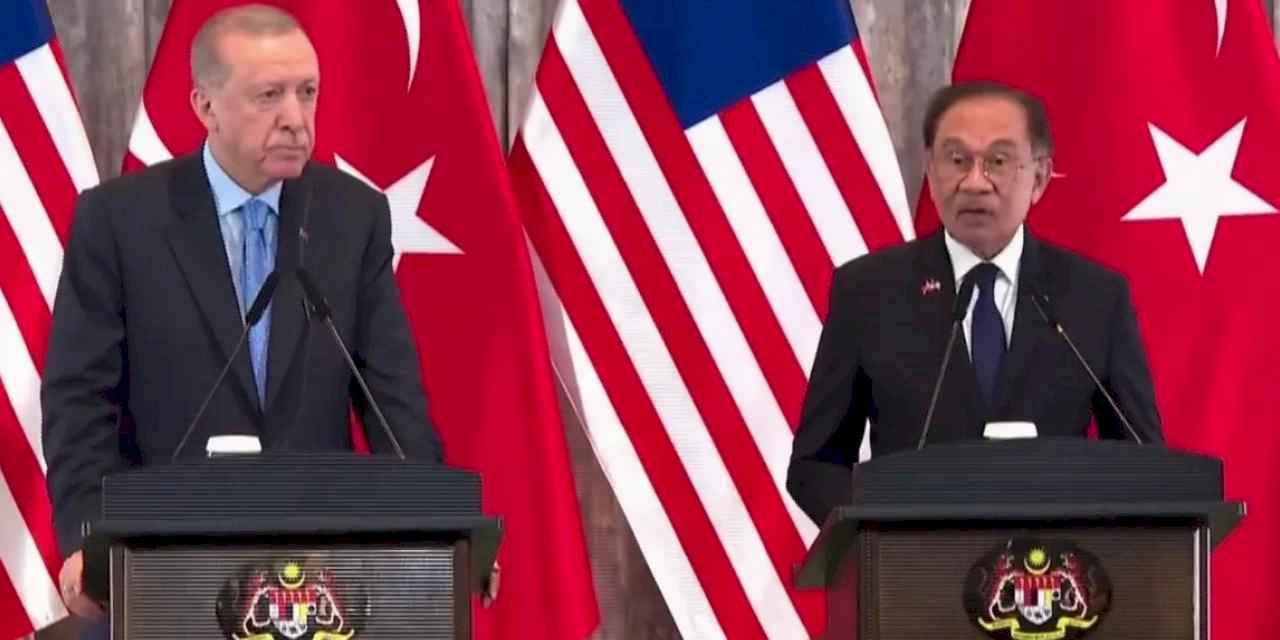 Malezya'da heyetler arası görüşmeler tamamlandı... Ortak açıklama yapılıyor