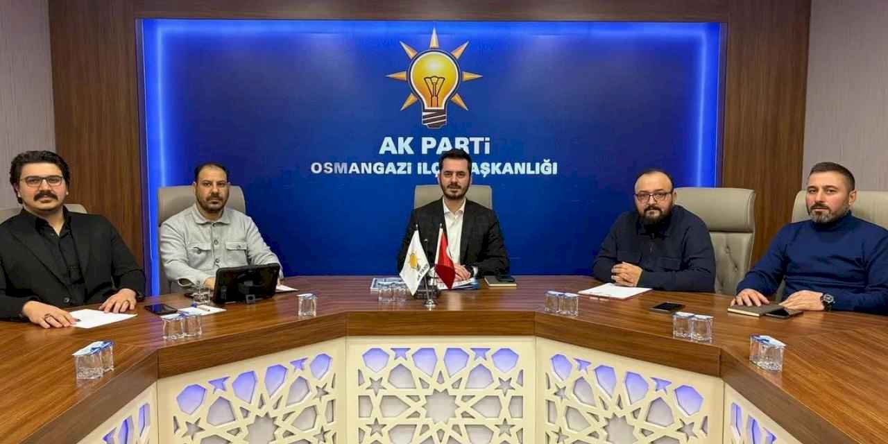 Bursa Osmangazi'de AK Parti mahalle başkanlarıyla buluştu
