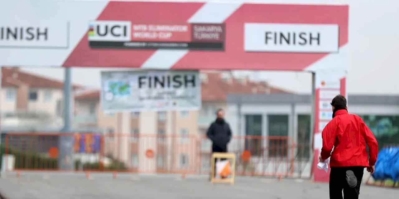 Sakarya’da Ayçiçek Bisiklet Vadisi’nde spor şöleni