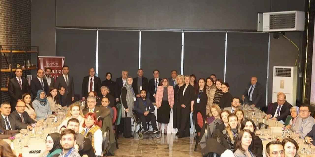 Gaziantep Büyükşehir'den engelleri aşan çalıştay