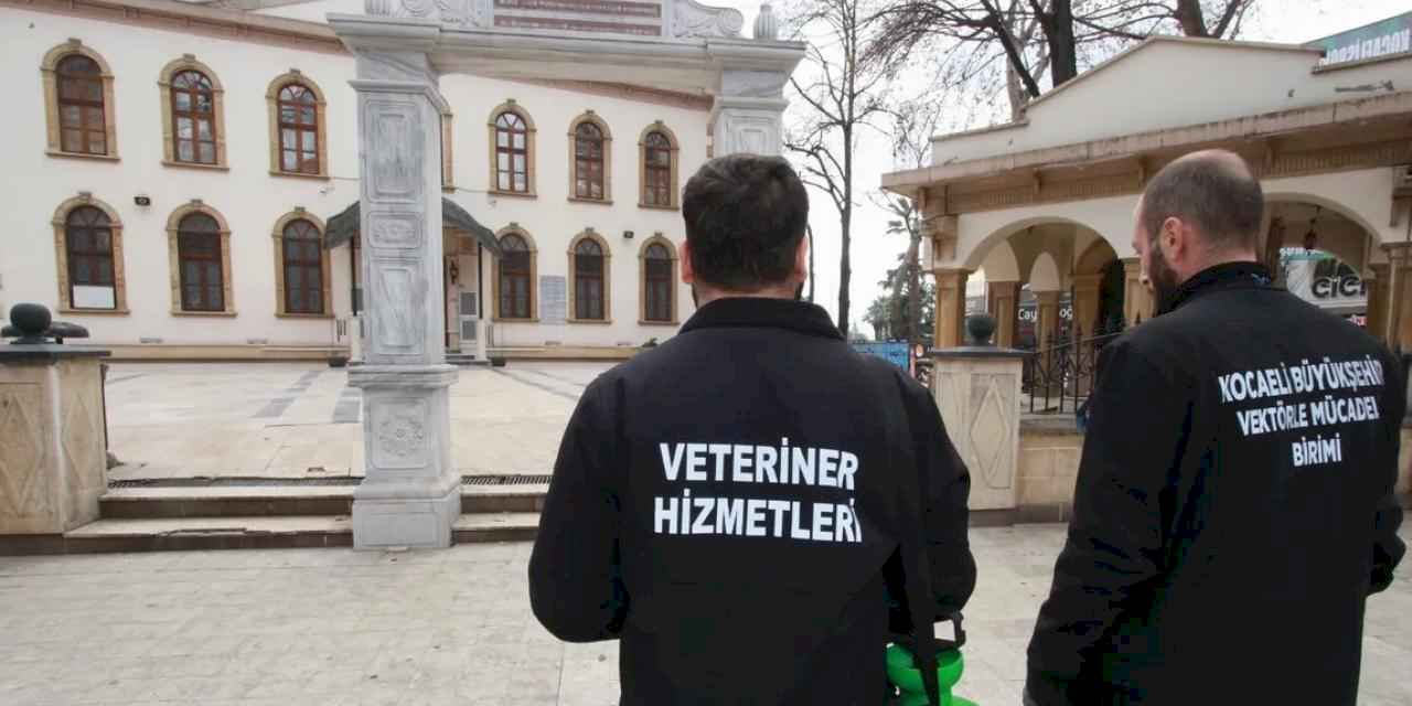 Kocaeli’de ibadethaneler ilaçlanıyor