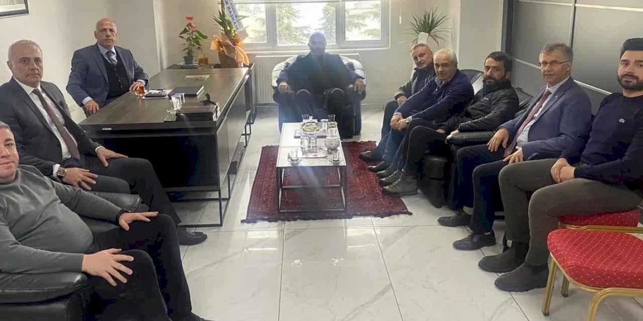 Artvin Faal Gazeteciler Derneği’nden Ticaret Borsası’na 'Hayırlı olsun' ziyareti