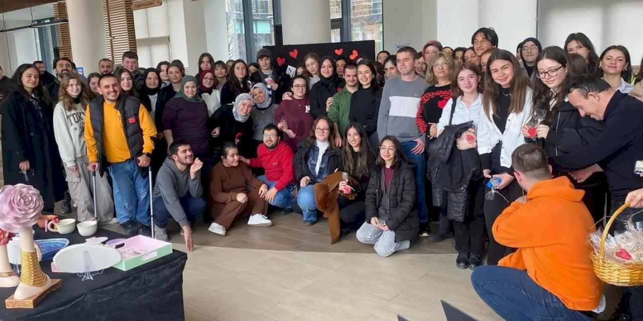 Özel bireyleri sanatın birleştirici gücüyle buluşturdular