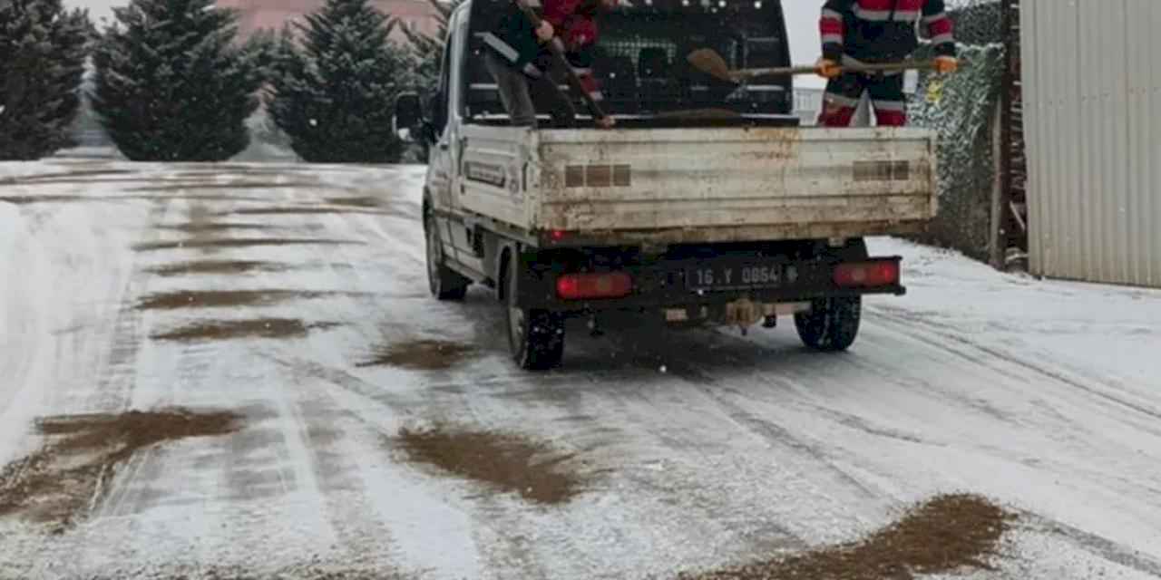 Bursa İnegöl Belediyesi 80 personel 20 araçla sahada