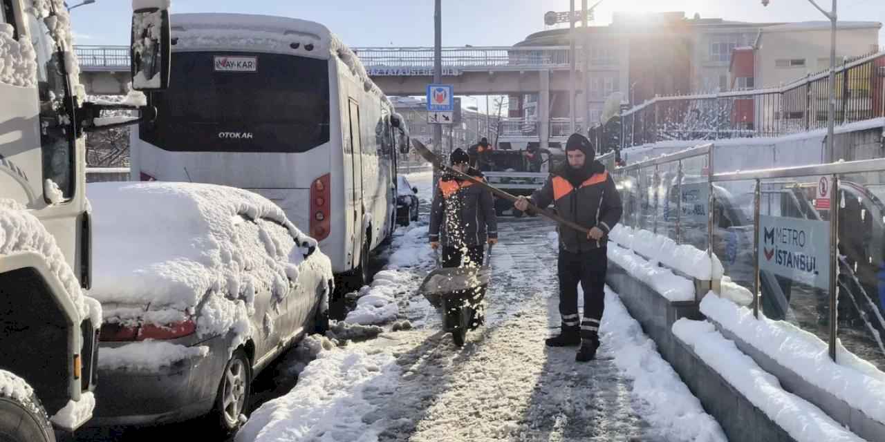 İstanbul'da hafta sonu sınav ve eğitimlere zorunlu ara!