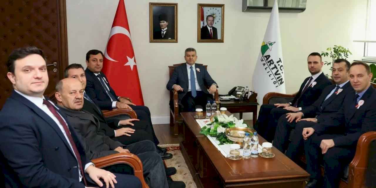 Kocaeli İzmit'te Camii merdivenleri yenileniyor