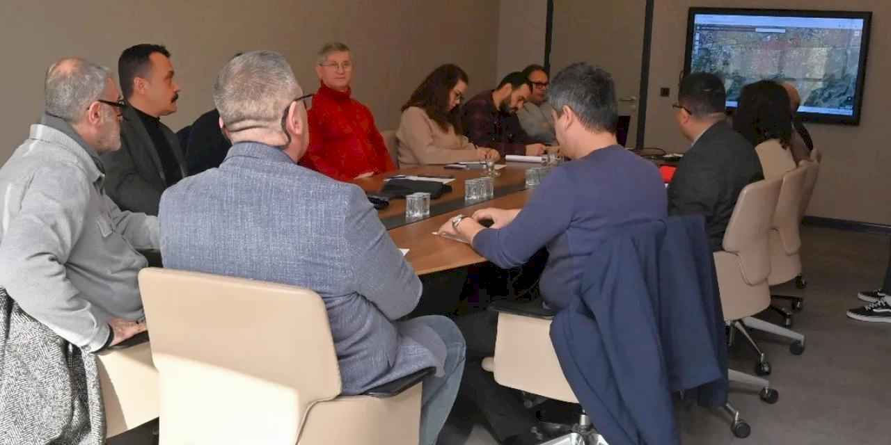 Manisa'da deprem ve doğal afetlere karşı önlemler görüşüldü